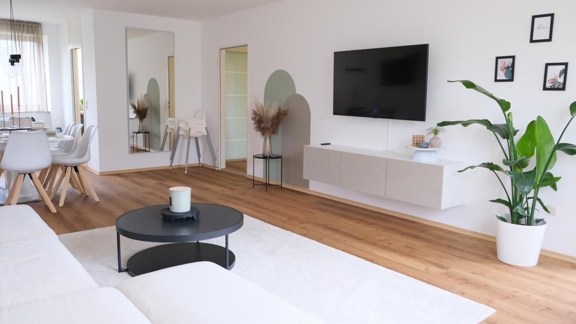 Casa Luxe - 120Qm - Zentral - Familienfreundlich - Parkplatz - 5Km Zum Legoland Apartment Gunzburg Bagian luar foto